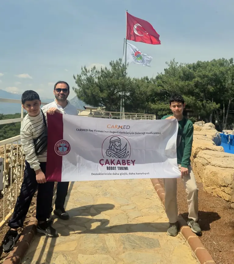 agvanin genc mucitleri antalya meb robot yarismasinda 07